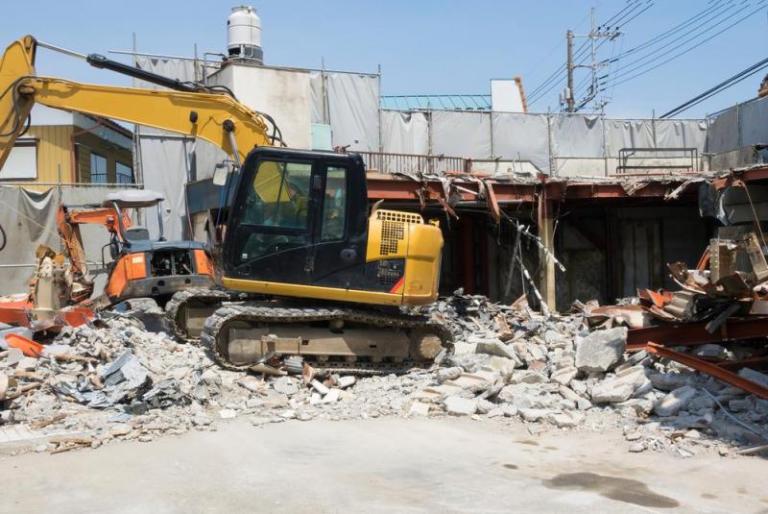 Quelles techniques de travaux de démolition choisir pour votre projet ?